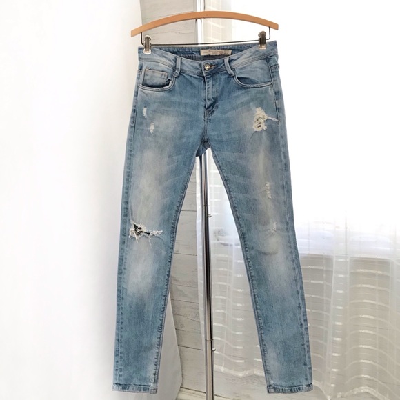 Zara Trafaluc Premium Wash Distressed Skinny Jeans